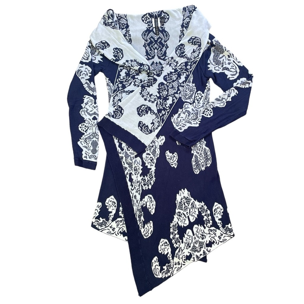 Allie & Rob blue white chinoiserie draped open front long sleeve cardigan Sz: M - Picture 4 of 8